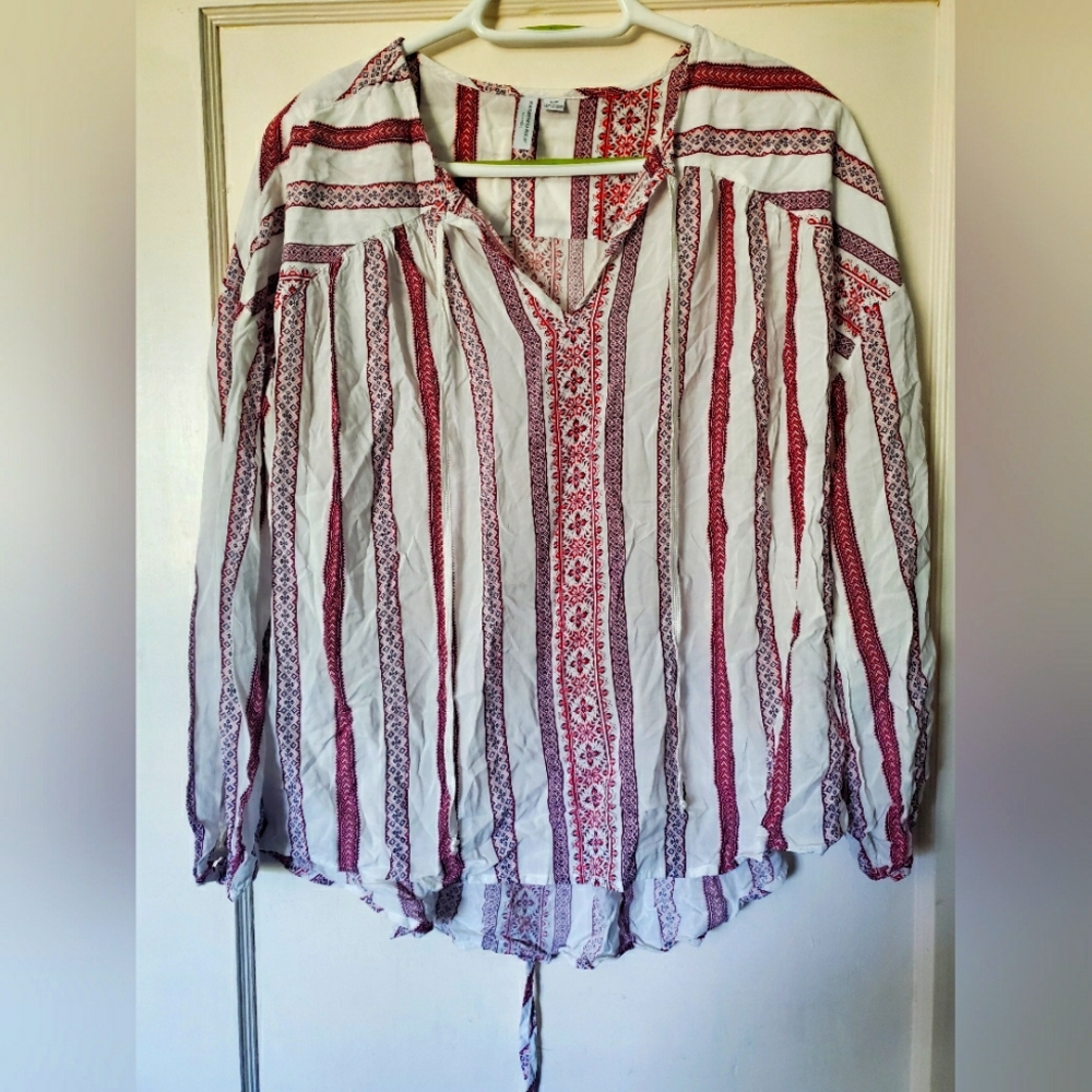 🍒Kathrine Barclay Summer Top NWOT🍓